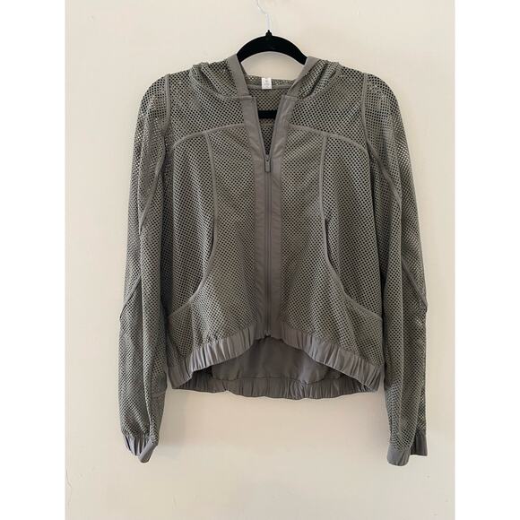 Lululemon Athletica Relaxed Fit Mesh Jacket Grey Green Sage 6 EUC - Picture 4 of 12